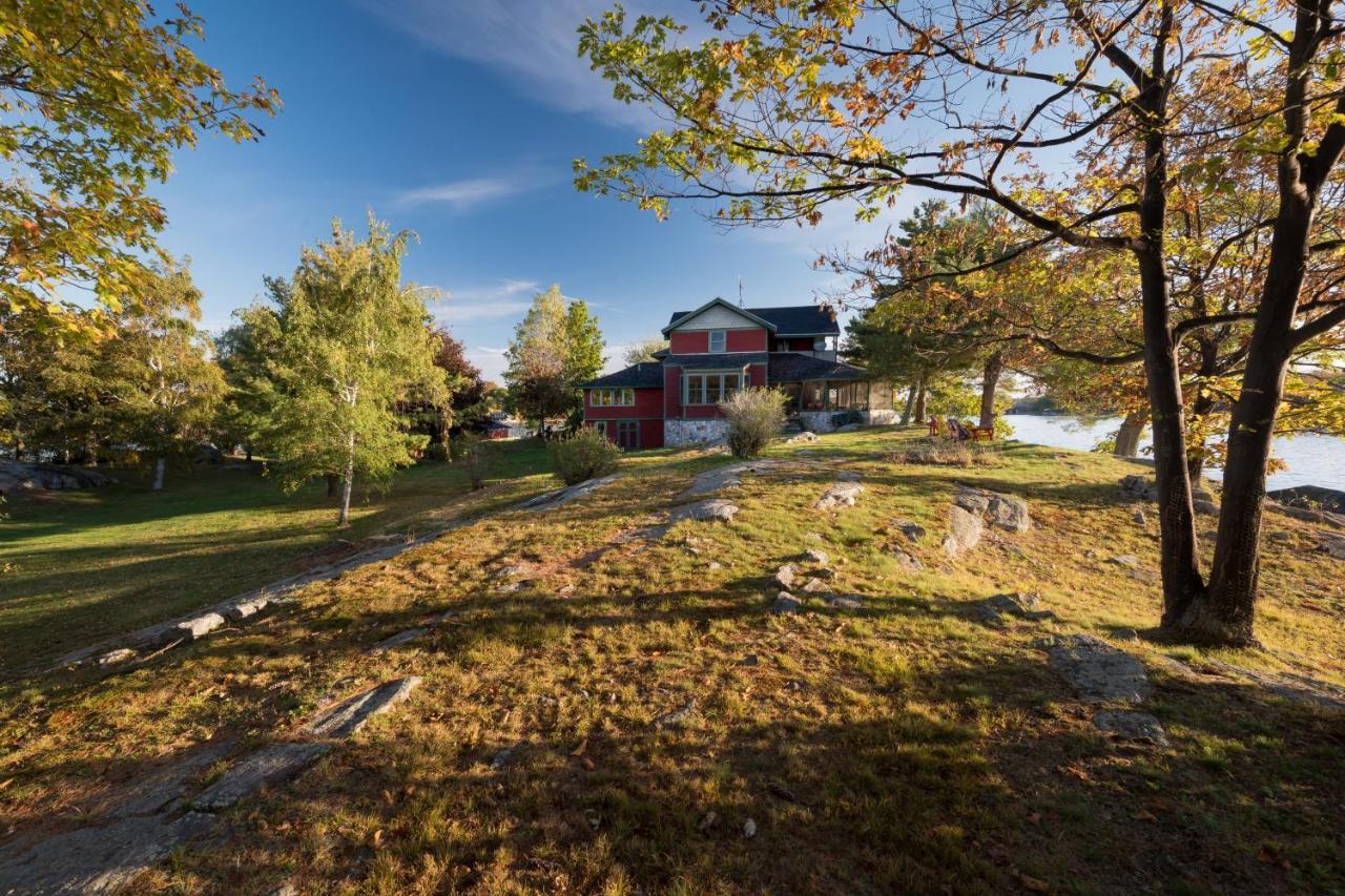 Whiskey River Cottages Formerly Seaway Slips Clayton Exterior foto