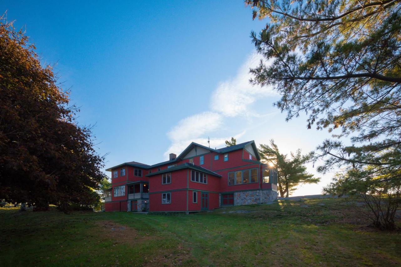 Whiskey River Cottages Formerly Seaway Slips Clayton Exterior foto